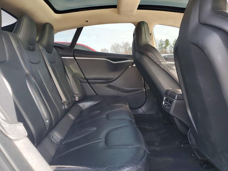 Продажа на аукционе авто 2015 Tesla Model S, vin: 5YJSA1E27FF104176, номер лота: 46759776