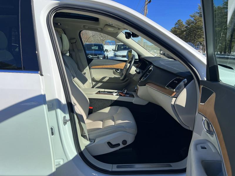 41659016 :رقم المزاد ، YV4BR0CK7M1700459 vin ، 2021 Volvo Xc90 مزاد بيع