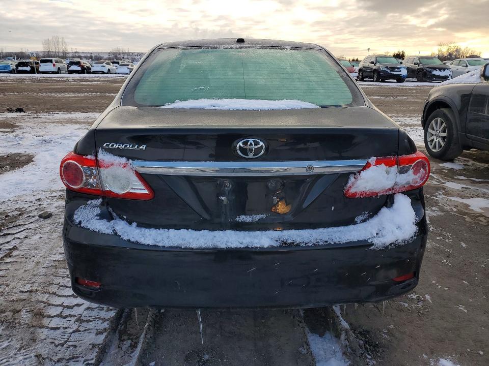 Продажа на аукционе авто 2013 Toyota Corolla, vin: 2T1BU4EEXDC065877, номер лота: 45935766