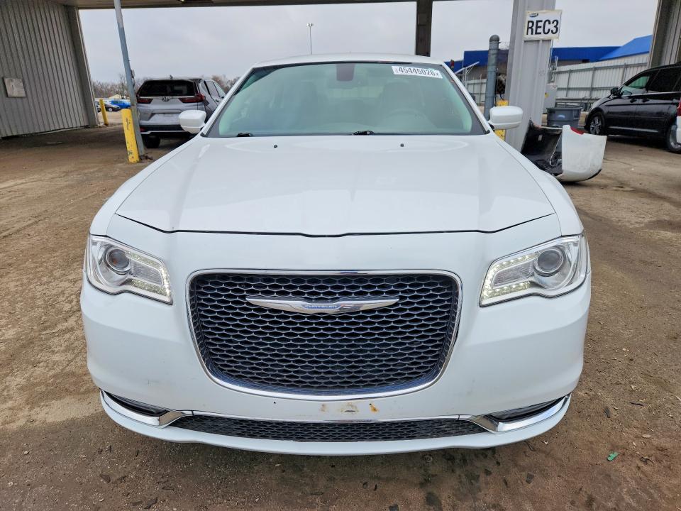 2016 Chrysler 300 მანქანა იყიდება აუქციონზე, vin: 2C3CCARG3GH182524, აუქციონის ნომერი: 45445026