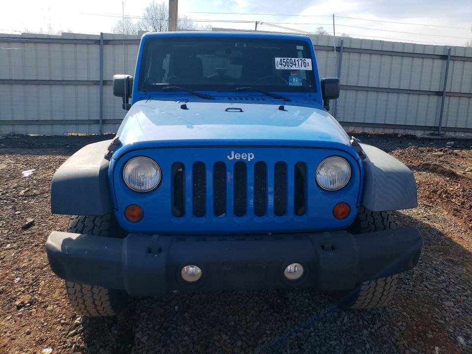 2011 Jeep Wrangler Unlimited მანქანა იყიდება აუქციონზე, vin: 1J4BA3H15BL550164, აუქციონის ნომერი: 45694176