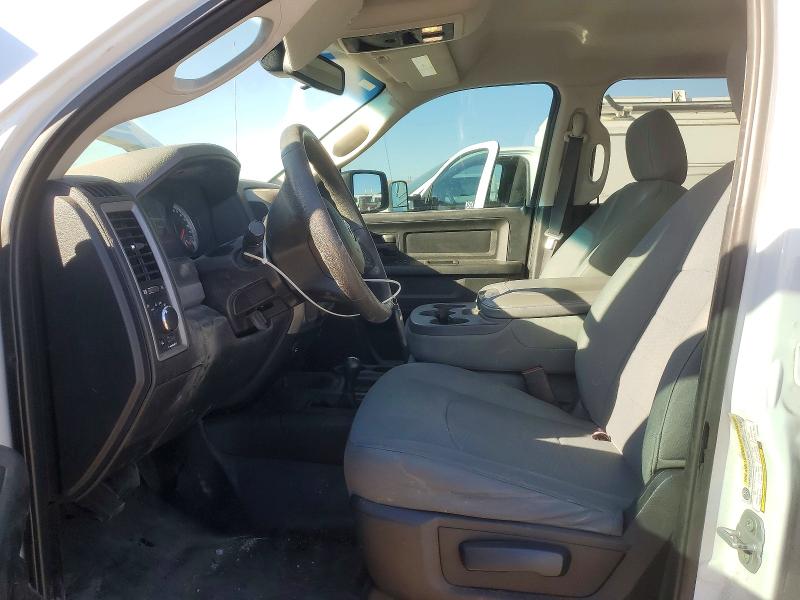41586176 :رقم المزاد ، 3C6TR5H29FG557605 vin ، 2015 Ram 2500 مزاد بيع