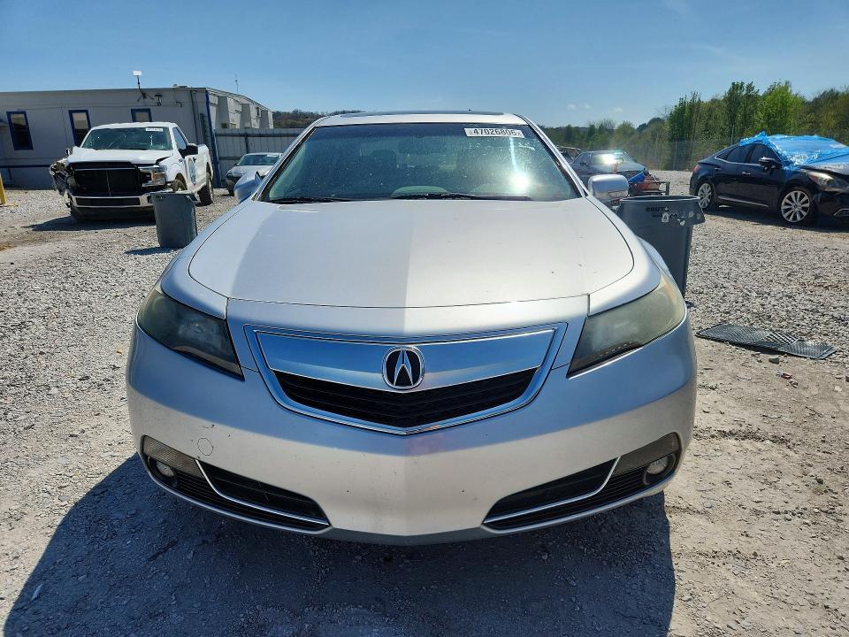 47026806 :رقم المزاد ، 19UUA8F54DA003582 vin ، 2013 Acura Tl مزاد بيع