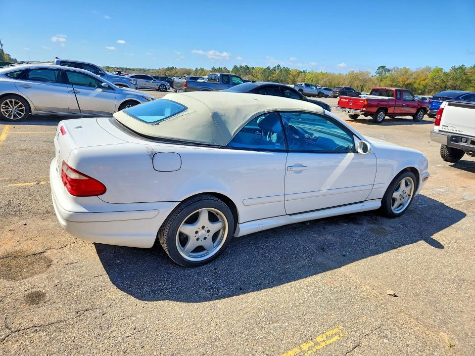 47038366 :رقم المزاد ، WDBLK70G71T076665 vin ، 2001 Mercedes-benz Clk مزاد بيع