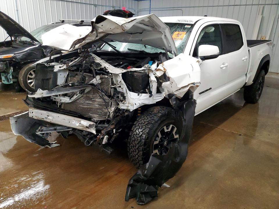 Продаж на аукціоні авто 2023 Toyota Tacoma, vin: 3TMDZ5BNXPM164702, номер лоту: 79225525