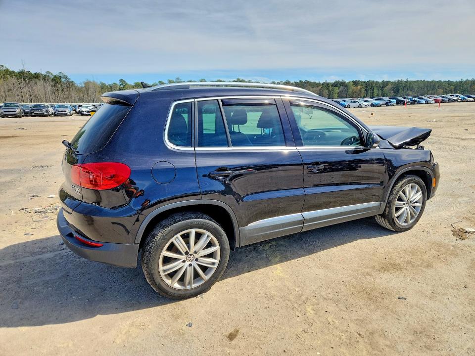 Aukcja sprzedaży 2015 Volkswagen Tiguan, vin: WVGBV7AX0FW596940, numer aukcji: 45803816