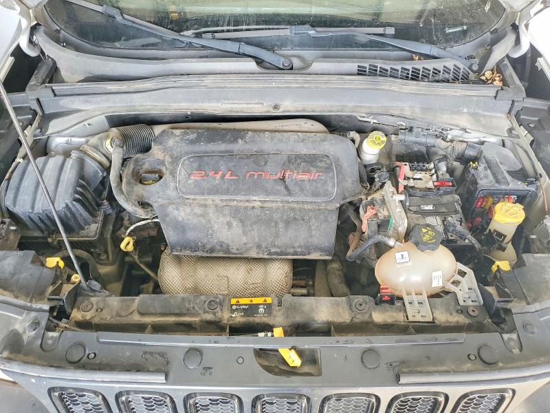 Продажа на аукционе авто 2018 Jeep Renegade, vin: ZACCJBAB9JPJ00757, номер лота: 79676395