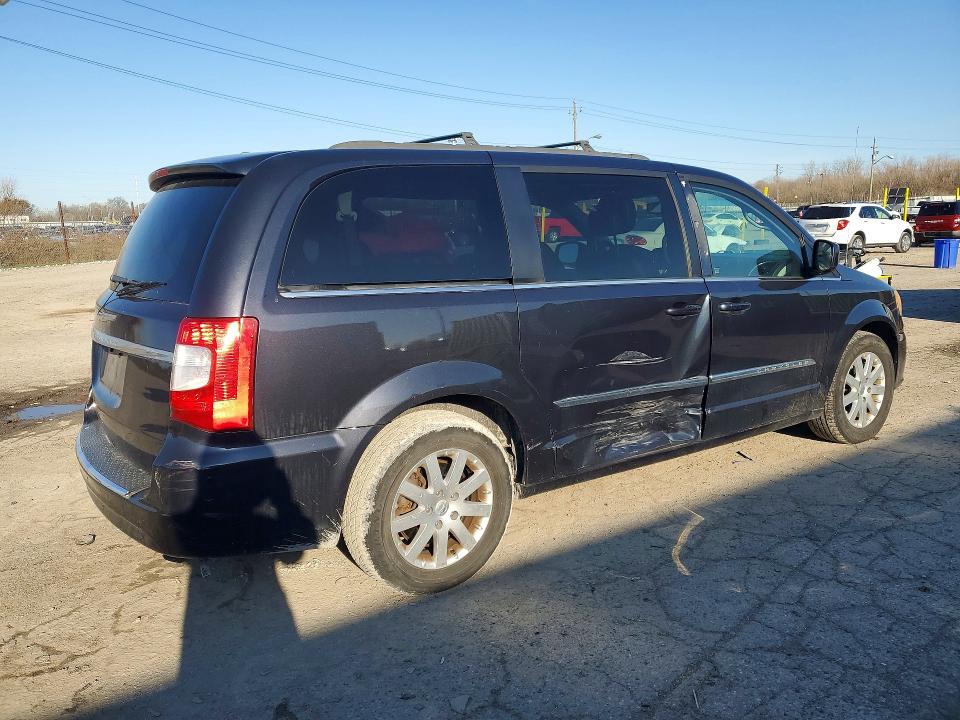 46904436 :رقم المزاد ، 2C4RC1BG3ER247203 vin ، 2014 Chrysler Town & Country مزاد بيع