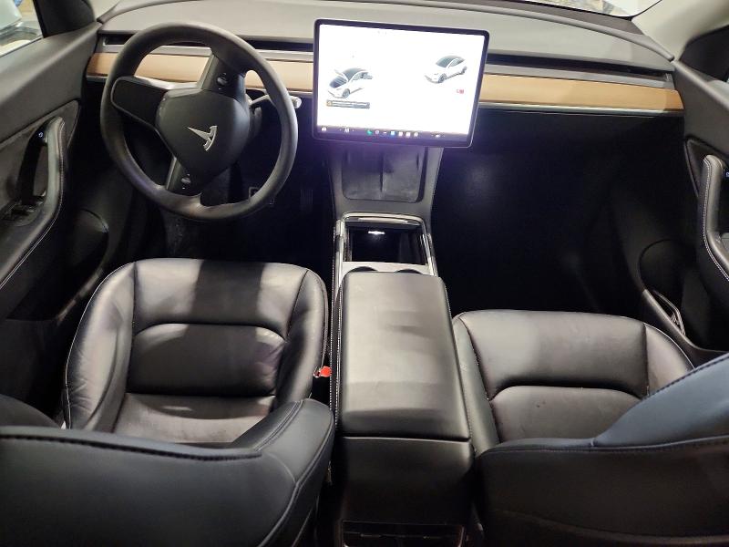 46013456 :رقم المزاد ، 5YJYGDEEXMF183912 vin ، 2021 Tesla Model Y مزاد بيع