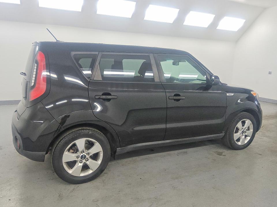 Продажа на аукционе авто 2017 Kia Soul, vin: KNDJN2A2XH7460559, номер лота: 47009366