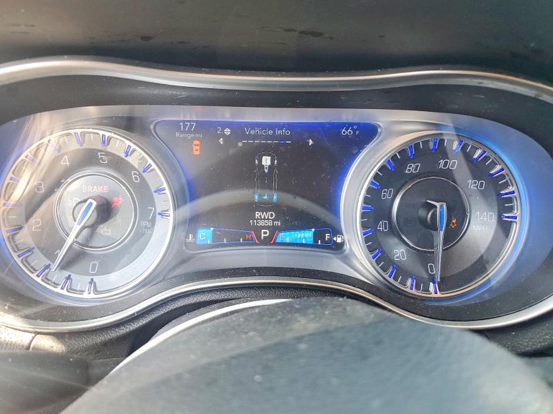 46114226 :رقم المزاد ، 2C3CCAKG4JH218397 vin ، 2018 Chrysler 300 مزاد بيع