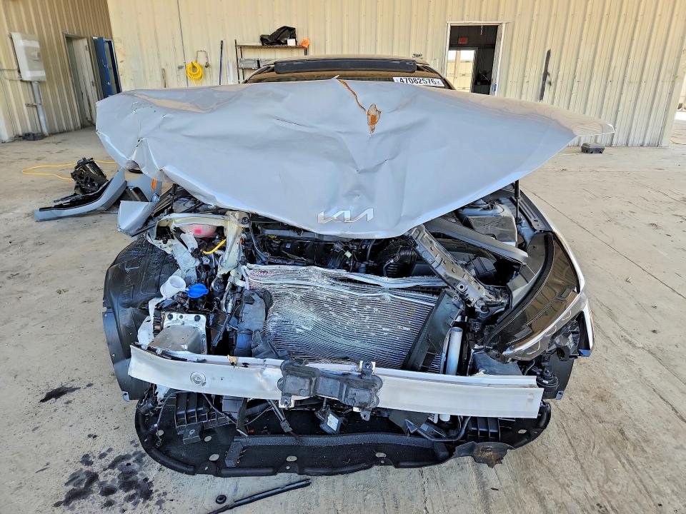 Продажа на аукционе авто 2025 Kia K5, vin: KNAG64J72S5283892, номер лота: 47082576