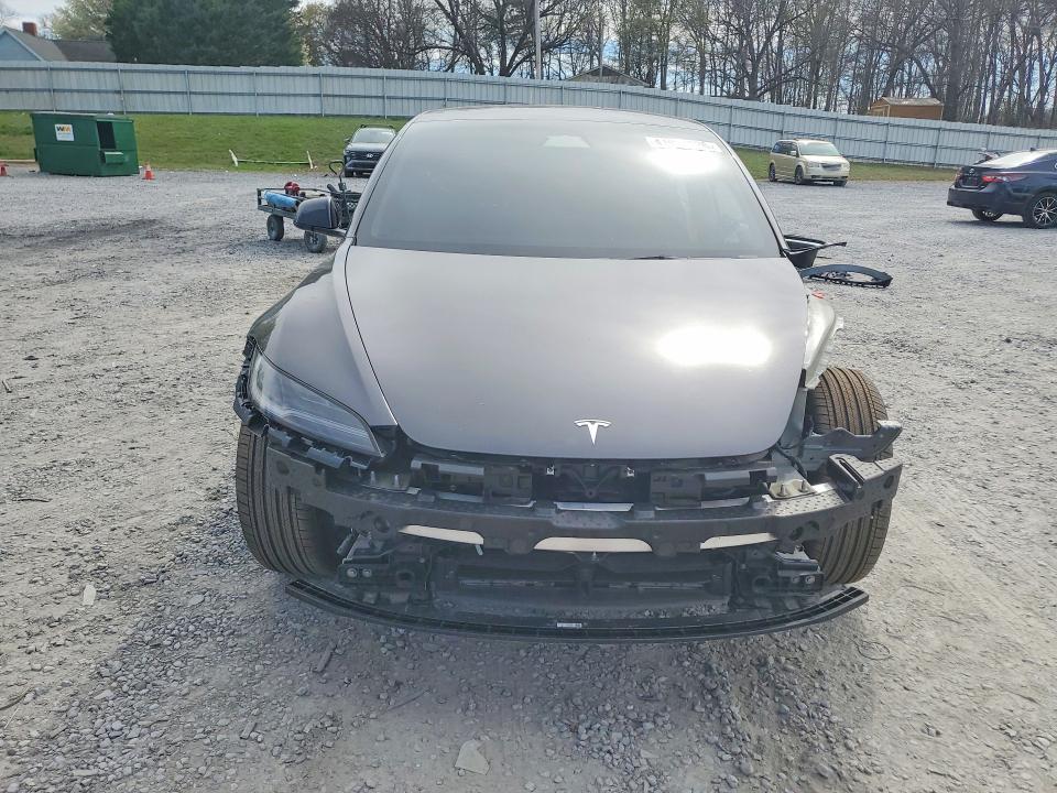 2025 Tesla Model 3 მანქანა იყიდება აუქციონზე, vin: 5YJ3E1EA9SF979561, აუქციონის ნომერი: 41955326