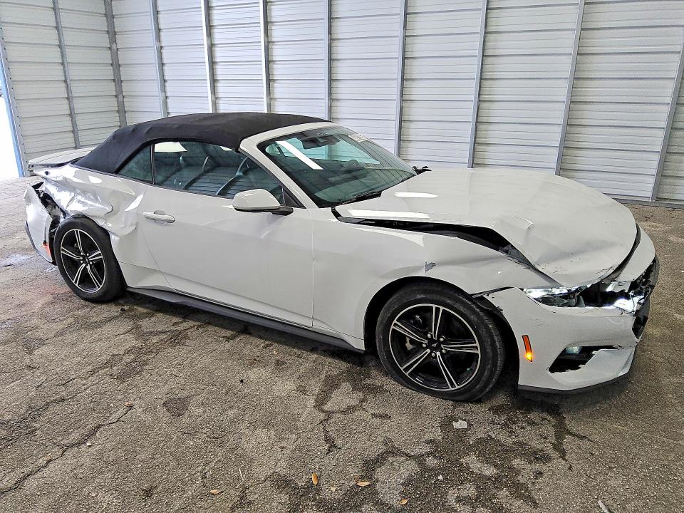 46012996 :رقم المزاد ، 1FAGP8UH4S5113423 vin ، 2025 Ford Mustang مزاد بيع
