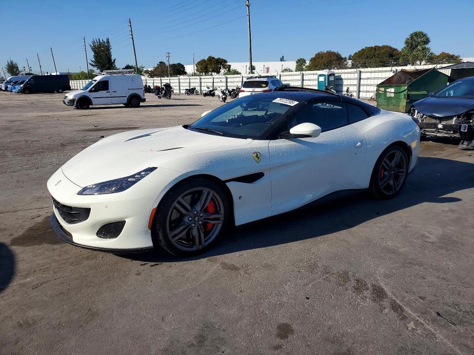 2019 Ferrari Portofino მანქანა იყიდება აუქციონზე, vin: ZFF89FPA3K0242361, აუქციონის ნომერი: 79122295