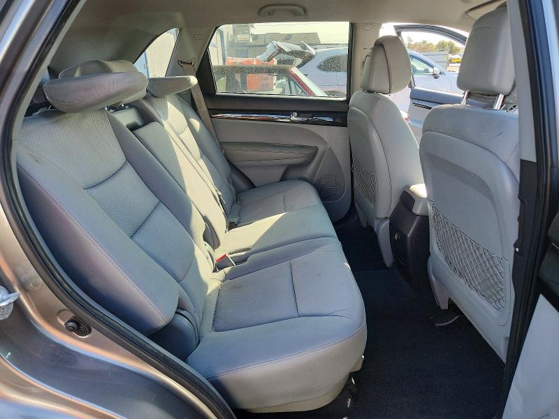 2013 Kia Sorento მანქანა იყიდება აუქციონზე, vin: 5XYKT4A66DG408397, აუქციონის ნომერი: 46060916