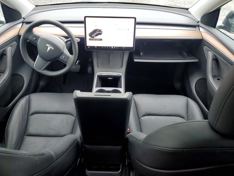 41812606 :رقم المزاد ، 7SAYGAEE3RF036372 vin ، 2024 Tesla Model Y مزاد بيع