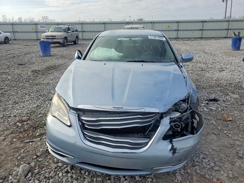 Aukcja sprzedaży 2014 Chrysler 200, vin: 1C3CCBAB5EN168408, numer aukcji: 41981866