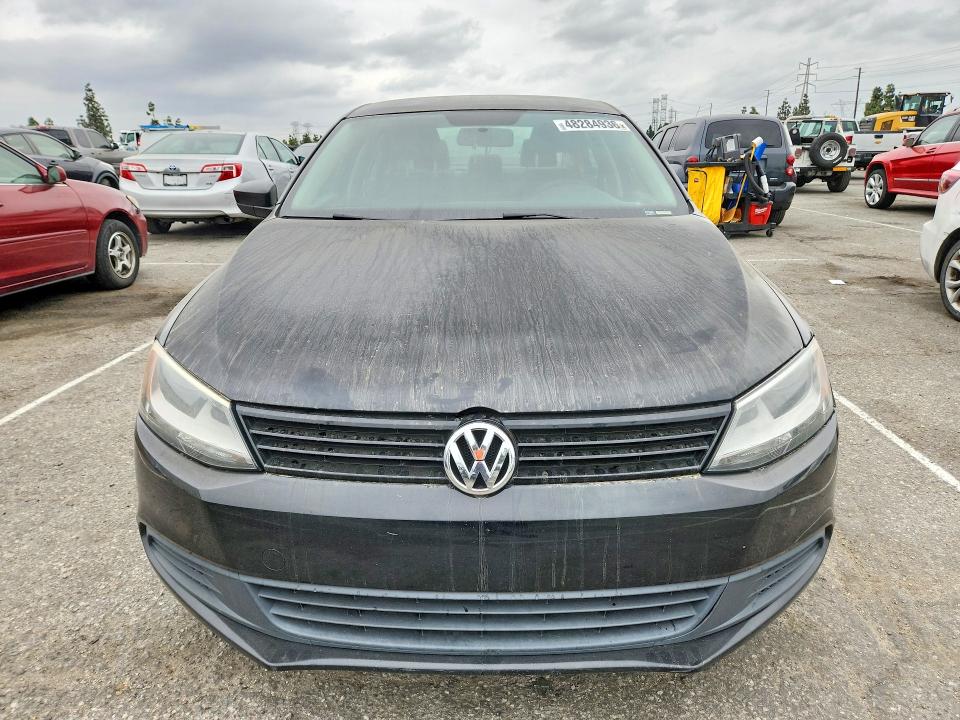 48284936 :رقم المزاد ، 3VW2K7AJXEM409014 vin ، 2014 Volkswagen Jetta مزاد بيع