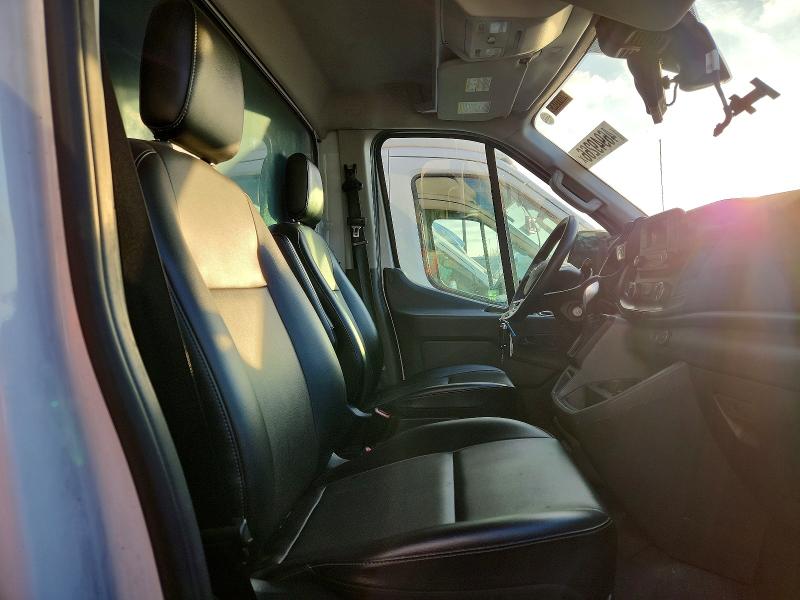 2022 Ford Transit მანქანა იყიდება აუქციონზე, vin: 1FDBW5Z89NKA01698, აუქციონის ნომერი: 46949266