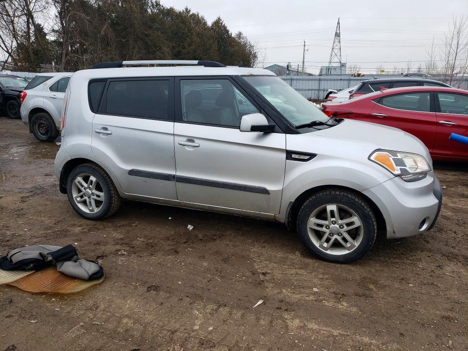 Продажа на аукционе авто 2011 Kia Soul, vin: KNDJT2A24B7705899, номер лота: 79281475