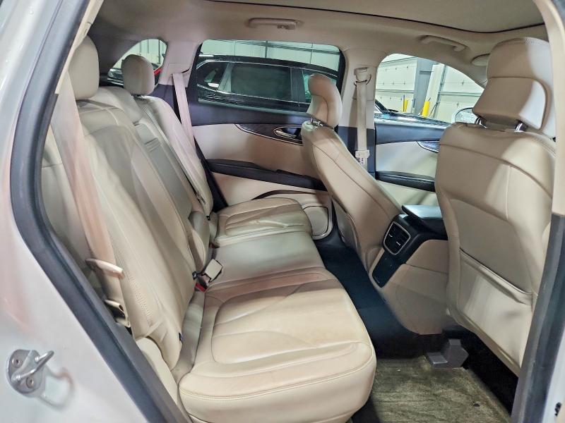 2016 Lincoln Mkx მანქანა იყიდება აუქციონზე, vin: 2LMTJ8LR1GBL43556, აუქციონის ნომერი: 46526736