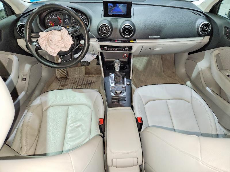 45481216 :رقم المزاد ، WAUBFGFF3F1070054 vin ، 2015 Audi A3 مزاد بيع