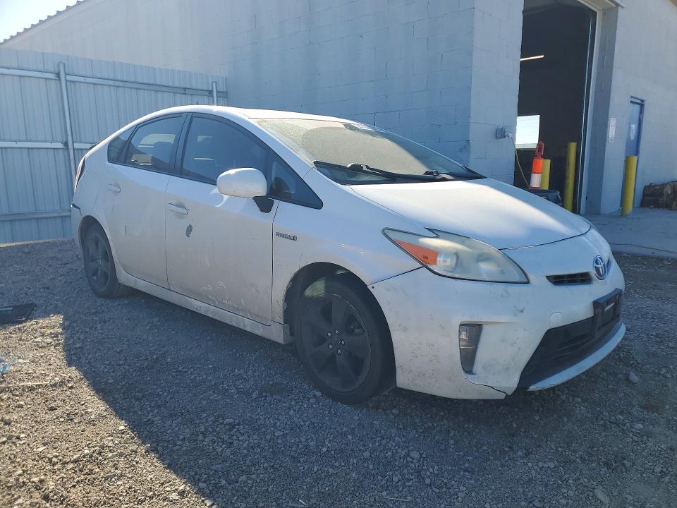 2013 Toyota Prius მანქანა იყიდება აუქციონზე, vin: JTDKN3DU7D5613752, აუქციონის ნომერი: 47900686