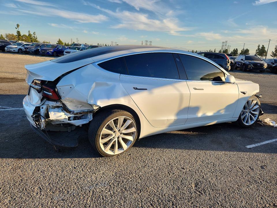 2019 Tesla 3 მანქანა იყიდება აუქციონზე, vin: 5YJ3E1EA1KF509296, აუქციონის ნომერი: 79739835