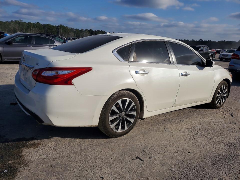 Aukcja sprzedaży 2017 Nissan Altima, vin: 1N4AL3AP1HC150644, numer aukcji: 79298625
