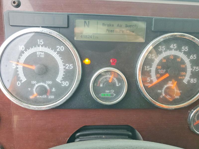45556846 :رقم المزاد ، 5KJJBHDV5HLJG9474 vin ، 2017 Western Star/auto Car 5700 مزاد بيع