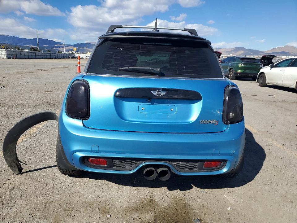 Продаж на аукціоні авто 2017 Mini Cooper, vin: WMWXP7C55H2A45087, номер лоту: 41753096