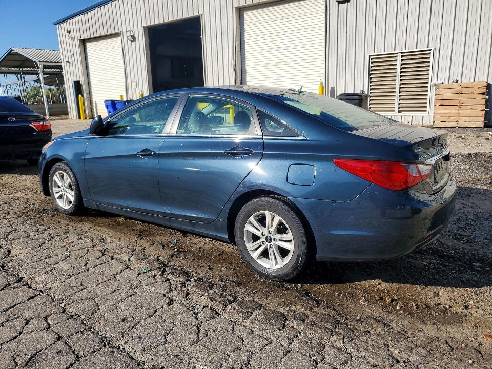 Продажа на аукционе авто 2013 Hyundai Sonata, vin: 5NPEB4AC6DH686098, номер лота: 79832195