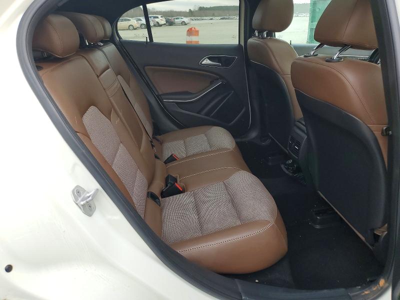 Продаж на аукціоні авто 2015 Mercedes-benz Gla, vin: WDCTG4GB1FJ035845, номер лоту: 79758315