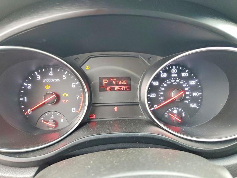 41794296 :رقم المزاد ، KNDMB5C10F6039089 vin ، 2015 Kia Sedona مزاد بيع