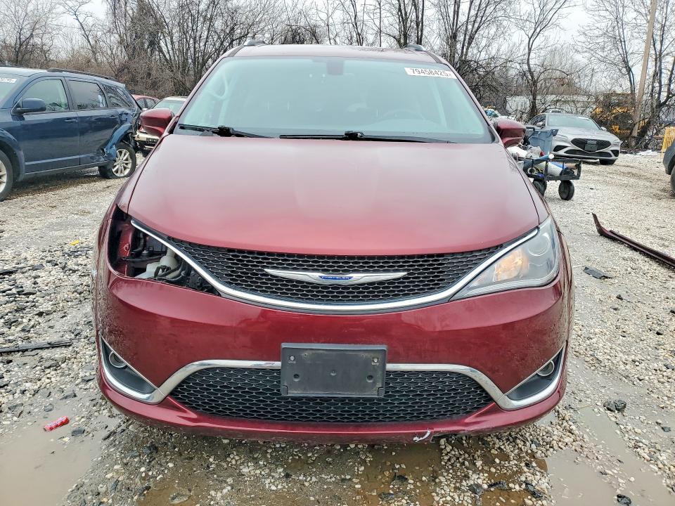 79458425 :رقم المزاد ، 2C4RC1BG4KR525747 vin ، 2019 Chrysler Pacifica مزاد بيع