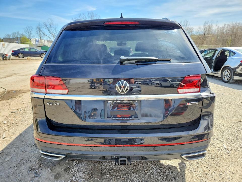 Продажа на аукционе авто 2022 Volkswagen Atlas, vin: 1V2HR2CA2NC562141, номер лота: 47105266