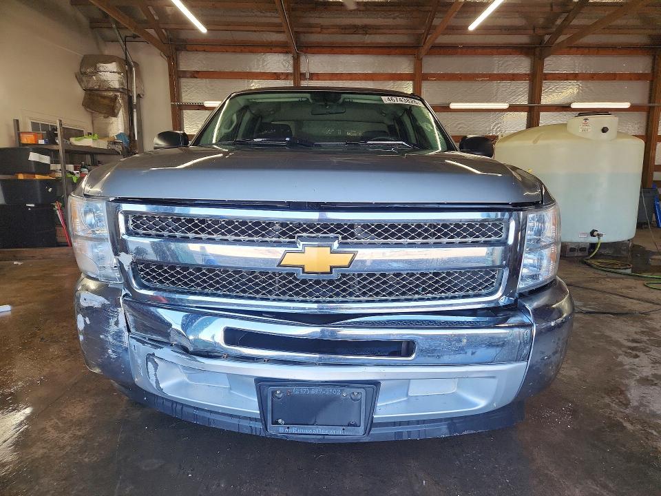 46743826 :رقم المزاد ، 1GCRCPEX4CZ175221 vin ، 2012 Chevrolet Silverado مزاد بيع