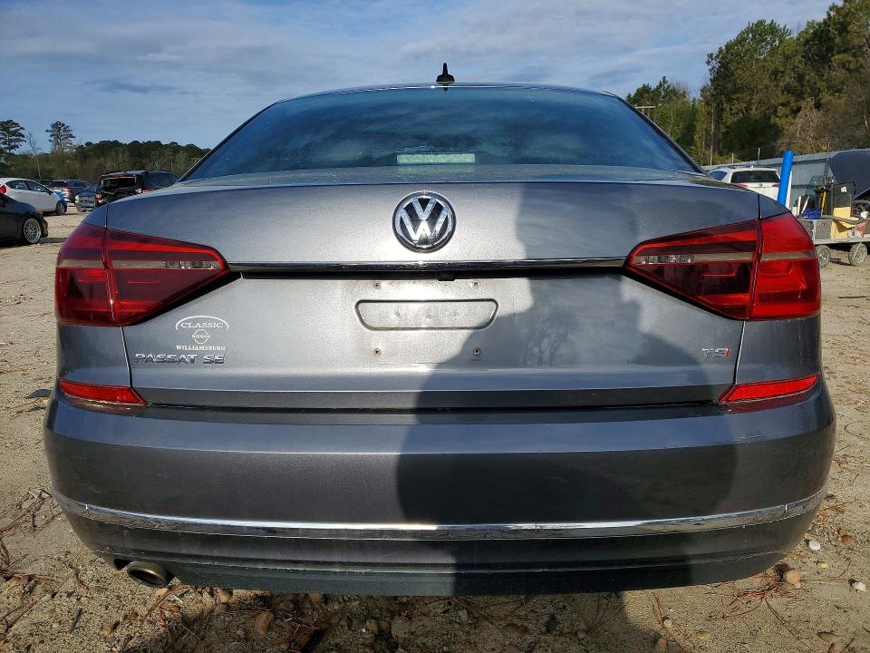 2018 Volkswagen Passat მანქანა იყიდება აუქციონზე, vin: 1VWBA7A33JC021588, აუქციონის ნომერი: 47558446
