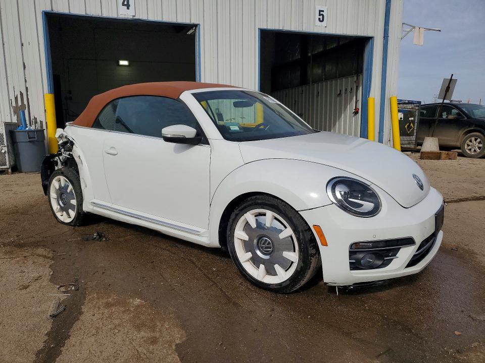 46750256 :رقم المزاد ، 3VW5DAAT5KM500936 vin ، 2019 Volkswagen Beetle مزاد بيع