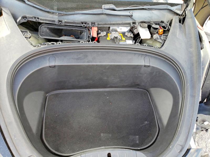 45462386 :رقم المزاد ، 5YJ3E1EA4JF171312 vin ، 2018 Tesla Model 3 مزاد بيع