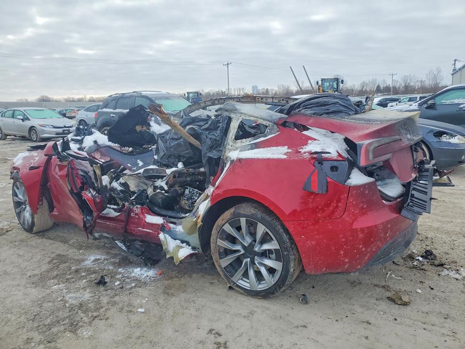 47627846 :رقم المزاد ، 5YJ3E1EB6RF821410 vin ، 2024 Tesla Model 3 مزاد بيع
