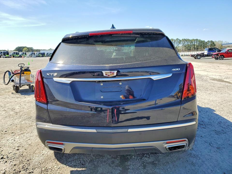 42064776 :رقم المزاد ، 1GYKNCRS7MZ124097 vin ، 2021 Cadillac Xt5 مزاد بيع