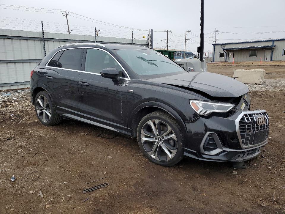 79368525 :رقم المزاد ، WA1EECF38L1086452 vin ، 2020 Audi Q3 مزاد بيع