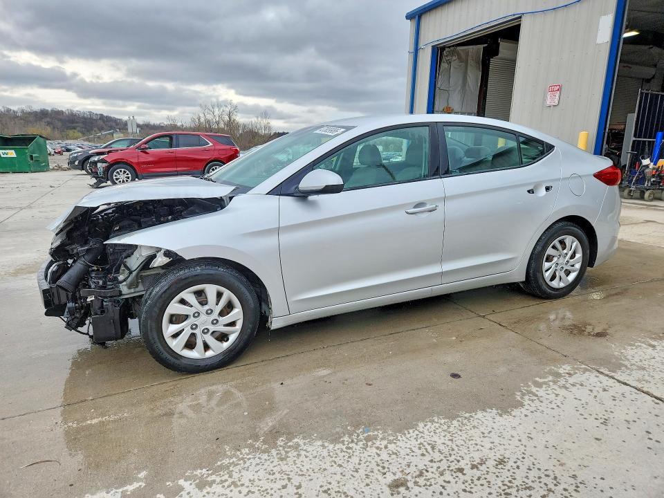 2017 Hyundai Elantra მანქანა იყიდება აუქციონზე, vin: 5NPD74LF7HH163585, აუქციონის ნომერი: 47809986