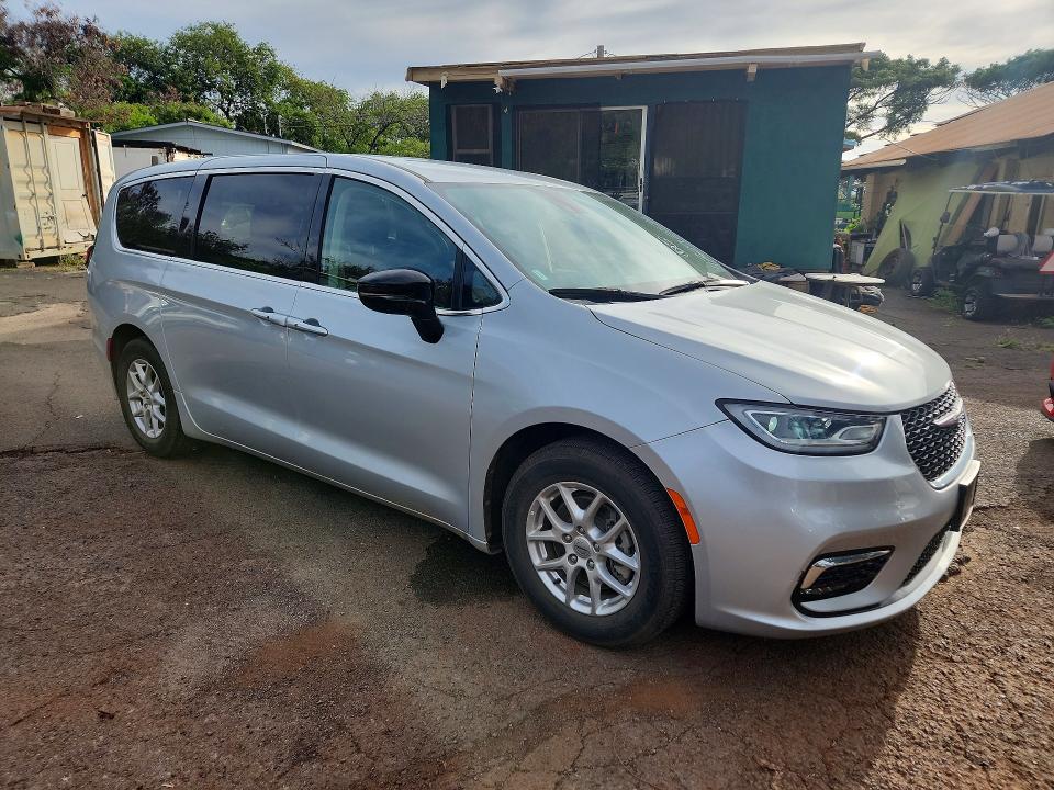 Продаж на аукціоні авто 2024 Chrysler Pacifica, vin: 2C4RC1BG4RR129196, номер лоту: 47292516