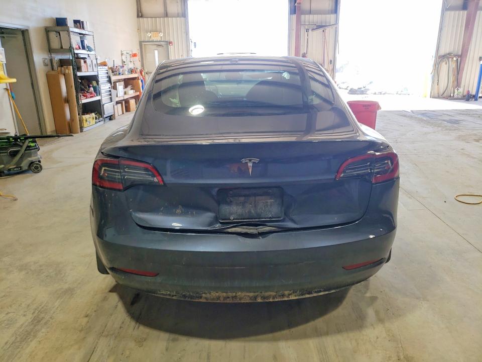 2023 Tesla Model 3 მანქანა იყიდება აუქციონზე, vin: 5YJ3E1EA4PF705739, აუქციონის ნომერი: 79894615
