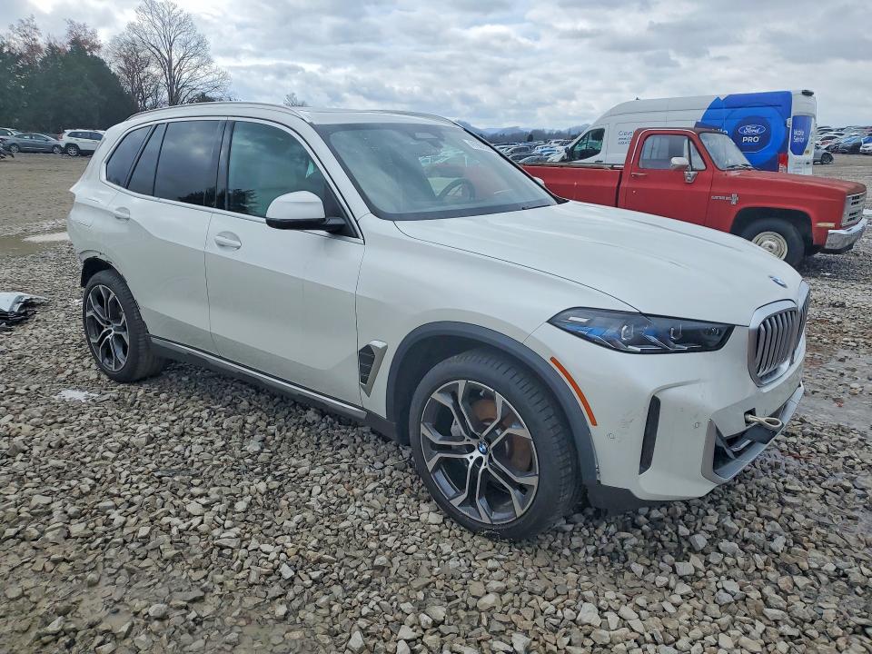 41906536 :رقم المزاد ، 5UX23EU04S9W23738 vin ، 2025 Bmw X5 مزاد بيع
