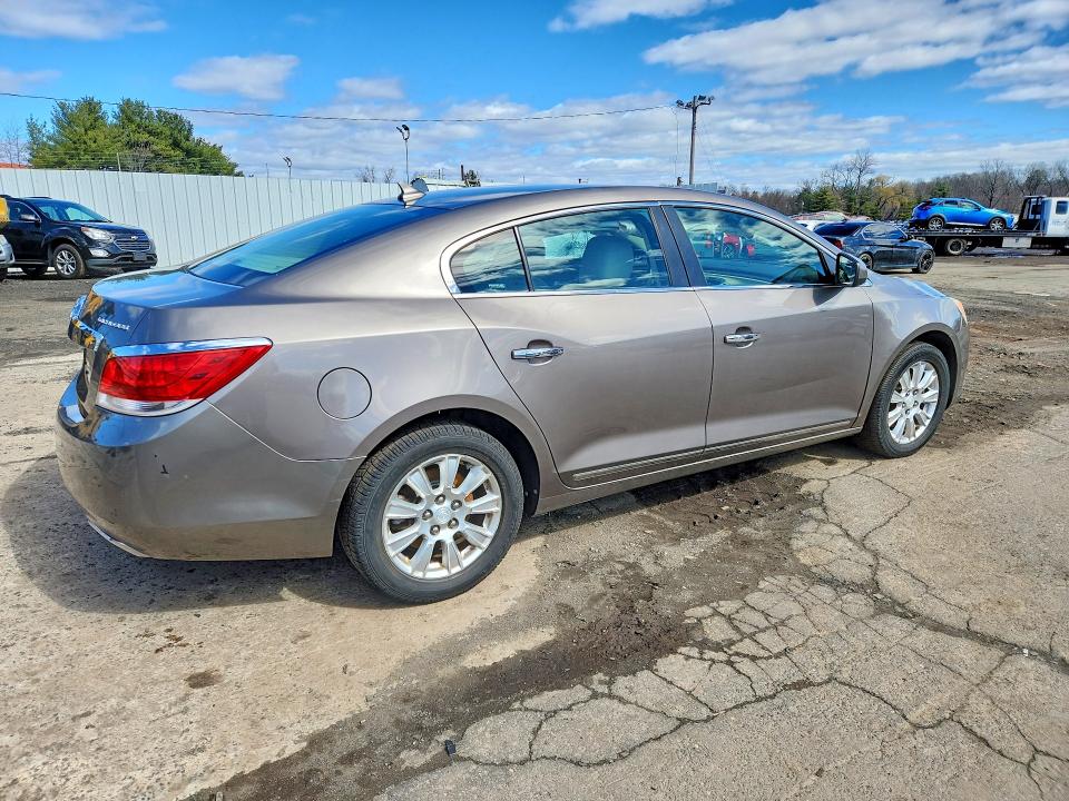 46299796 :رقم المزاد ، 1G4GB5E30CF286924 vin ، 2012 Buick Lacrosse مزاد بيع