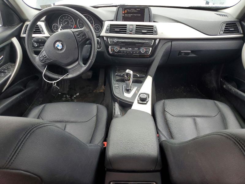 2017 Bmw 320 მანქანა იყიდება აუქციონზე, vin: WBA8E5G35HNU43354, აუქციონის ნომერი: 46354916